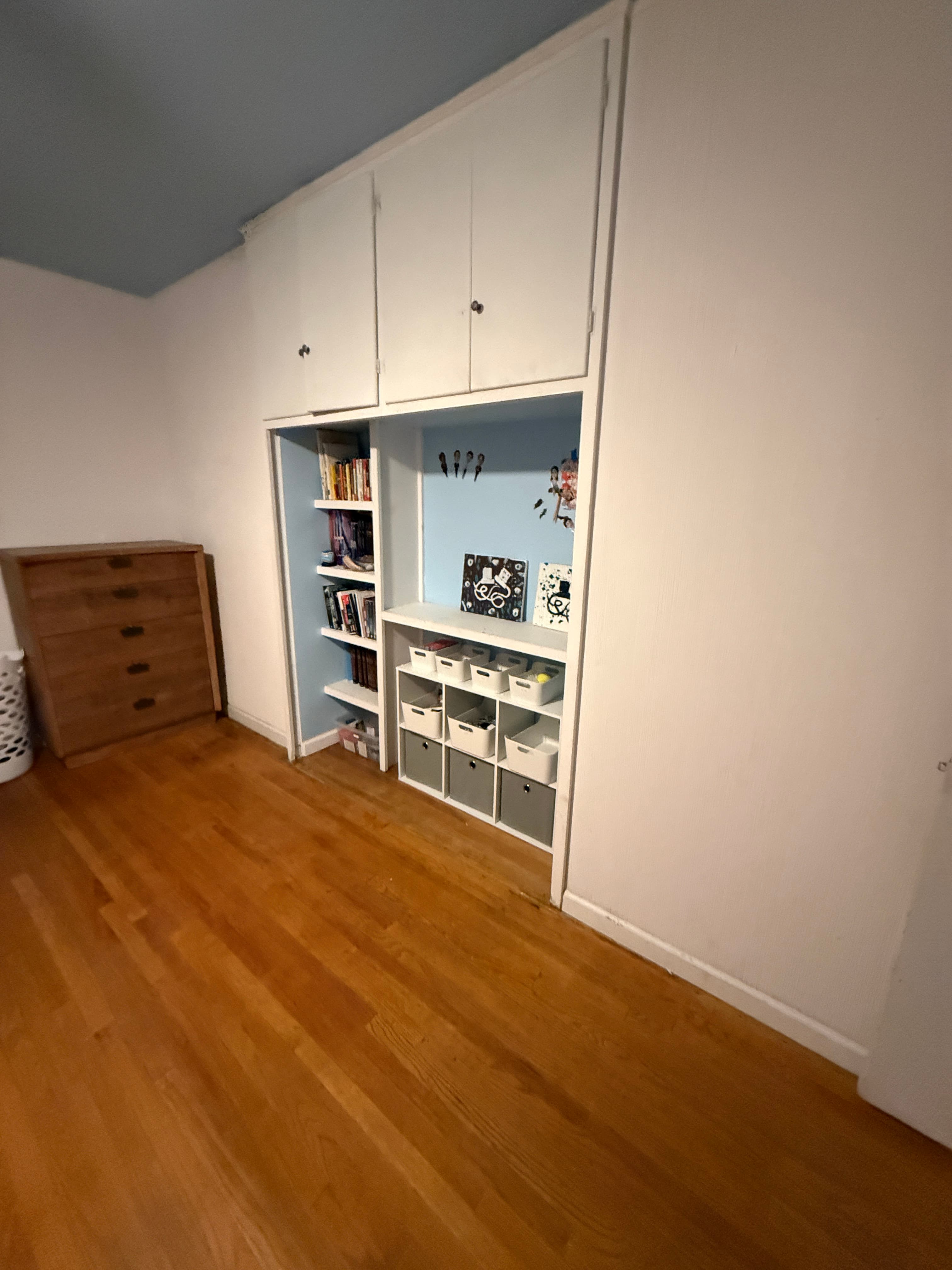 Kids room after organization
